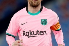 西甲焦点战：巴列卡诺VS塞维利亚，莫雷诺对泽哈维对决